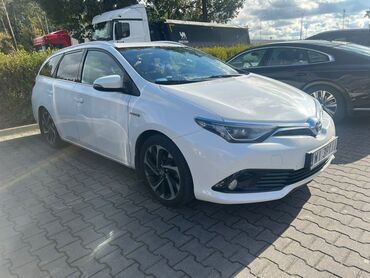 куплю битые авто: Toyota Auris: 2016 г., 1.8 л, Типтроник, Гибрид, Универсал