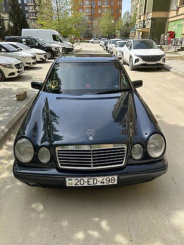 Mercedes-Benz: Mercedes-Benz E 320: 2 l | 1996 il Sedan — 8