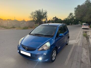 Honda: Honda Fit: 2004 г., 1.5 л, Вариатор, Бензин, Хэтчбэк
