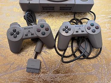 ps1 oyun: Sony PlayStation (SCPH-9002) – klassik PS1 komplekti Dəst: - Sony — 5