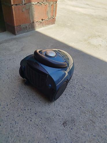 HYUNDAI 1500W tozsoran - Güc: 1500 Vt (korpus üzərində göstərilib) -