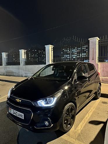 Chevrolet: Chevrolet Spark: 2017 г., 1 л, Вариатор, Бензин, Хэтчбэк — 2