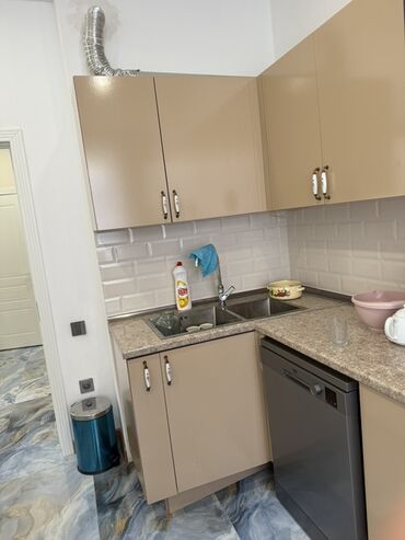 Köhnə tikili: Xırdalan, 3 otaqlı, Köhnə tikili, 122 kv. m -da lalafo.az — 15 Köhnə tikili: Xırdalan, 3 otaqlı, Köhnə tikili, 122 kv. m — 15