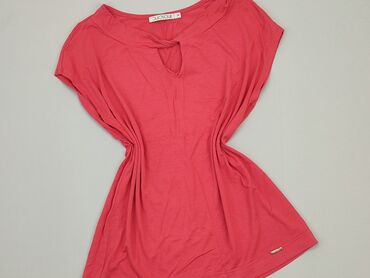 bluzki sportowa ze stanikiem: Блуза жіноча, Quechua, M, стан - Дуже гарний