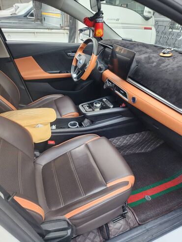 BYD: BYD E2: 2021 г., Электромобиль, Хэтчбэк — 5