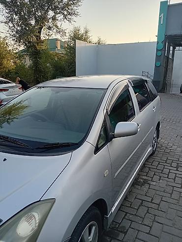 вентилятор на тойота виш: Toyota WISH: 2003 г., Автомат, Минивэн — 5