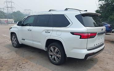 sequia: Toyota Sequoia: 2023 г., 3.4 л, Автомат, Гибрид, Внедорожник — 3