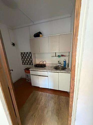 открытый: Сдаётся компактная студия с отдельной кухней. Планировка и оснащение — 2