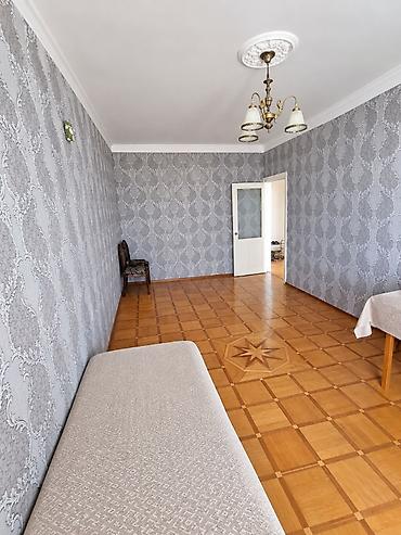 ulguc satisi: Bakı, Yeni Günəşli Massiv D, 2 otaqlı, Köhnə tikili, 61 kv. m — 2