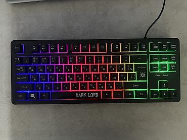 red square keyrox: Клавиатура, Проводное подключение — 1