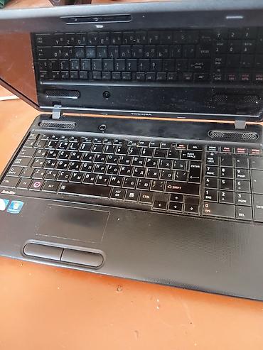 windows surface: Ноутбук Toshiba Satellite (серия с цифровым блоком) — классический — 3