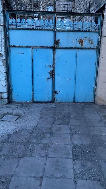 qaraj qapı: Metall darvaza dəsti - Material: qalın metal lövhə və profil karkas - — 2