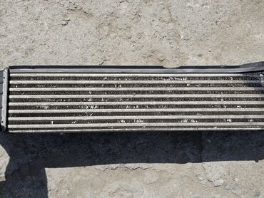 Радиаторы: Интеркулер BMW E46, M57 / N47, дизель, 2002г.в. Оригинал б/у, из — 12