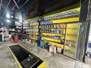 avtomobillerin satisi: OILPRO – Yağ dəyişimi və avtoyağlar mağazası/xidməti Məkan: - — 3