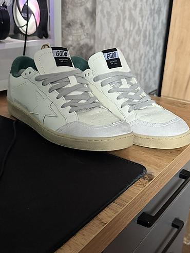 часы шахматные: Кеды Golden Goose Ball Star в бело-зелёной расцветке. Низкая модель в — 1