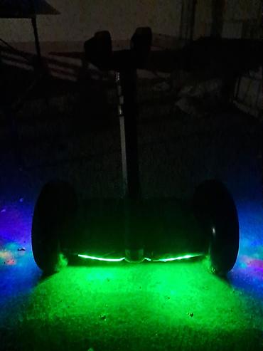 Гироскутеры: Гироскутер с рулевой стойкой Есть небольшие царапины на подсветке — 8