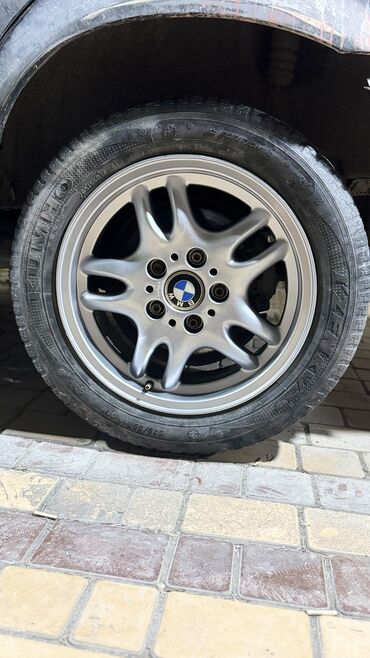 corolla runx: Дөңгөлөктөр монтажда 205 / 55 / R 16, Кыш, Колдонулган, Комплект, Жеңил унаалар, Куйма, тешиктери - 5