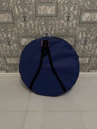 Çadırlar: Pop-up düşərgə çadırı - Ölçü: təxminən 2 nəfərlik genişlik (daxili — 10