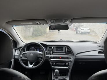 Hyundai: Hyundai Sonata: 2019 г., 2 л, Газ — 9