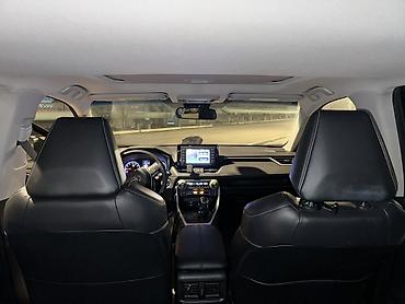 Toyota: Toyota RAV4: 2018 г., 2.5 л, Автомат, Бензин, Кроссовер — 6