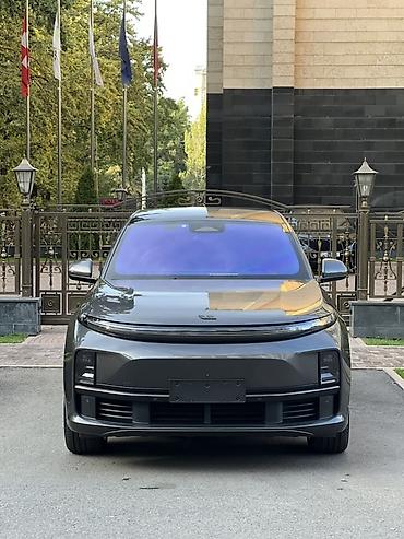 k7 2017: Lixiang L7: 2024 г., 1.5 л, Автомат, Гибрид, Кроссовер — 1