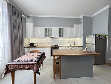 Долгосрочная аренда квартир: 3 комнаты, Агентство недвижимости, Без подселения, С мебелью полностью — 11