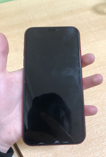 bjeushnyj ajfon 4: IPhone Xr, Б/у, 64 ГБ, Красный, Наушники, Зарядное устройство, Защитное стекло, 80 %