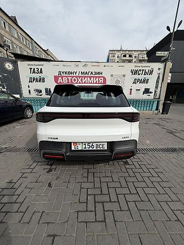 Changan: JMEV : 2026 г., Автомат, Электромобиль, Кроссовер — 4