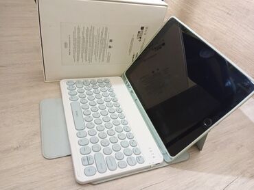Планшеты: Планшет, Apple, память 64 ГБ, 9" - 10", Wi-Fi, Б/у, Классический цвет - Серый