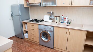 Uzunmüddətli kirayə evlər: Novxanıda gözəl həyəti, hovuzu, həyətdə besedkası olan ikimərtəbəli — 3