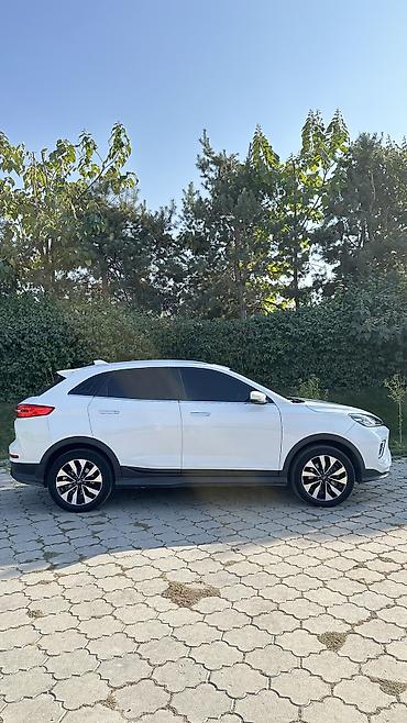 70: Weltmeister EX5, 2021 г., 84000 км, Передний, В наличии — 2