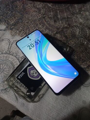 honor 70 pro: Honor X7b, 128 GB, rəng - Boz, Barmaq izi, İki sim kartlı, Face ID