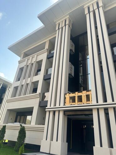 недвижимость под бизнес: 4 комнаты, 205 м², Элитка, 4 этаж, ПСО (под самоотделку)