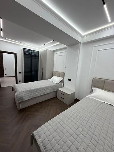 capstroy: 3 комнаты, 112 м², 3 этаж, Дизайнерский ремонт — 2