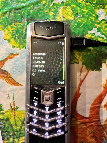 Vertu: Vertu Signature Touch, rəng - Boz, Düyməli — 4