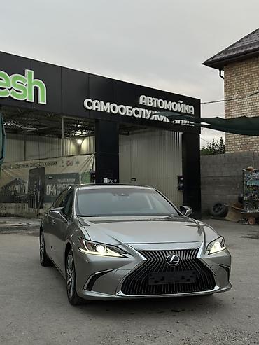 80 б4: Lexus ES: 2019 г., 2.5 л, Автомат, Бензин, Седан — 2