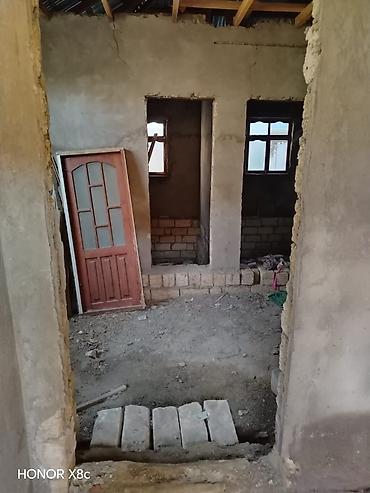 kiraye gence: Kiçik daş tikili – həyətdə köməkçi otaq/ambar ƏLAQƏ :0558003131 Kredit — 5