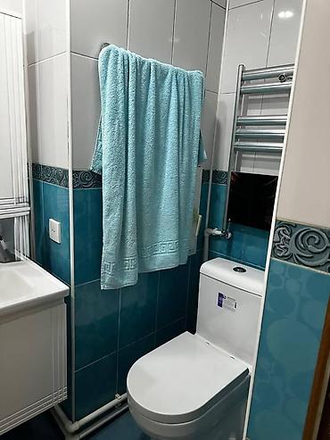 dag: Bakı, Yasamal, 4 otaqlı, Köhnə tikili, m. İnşaatçılar, 90 kv. m — 4