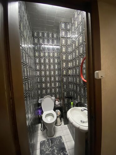 срочно квартиру: 3 комнаты, 62 м², 105 серия, 4 этаж, Косметический ремонт