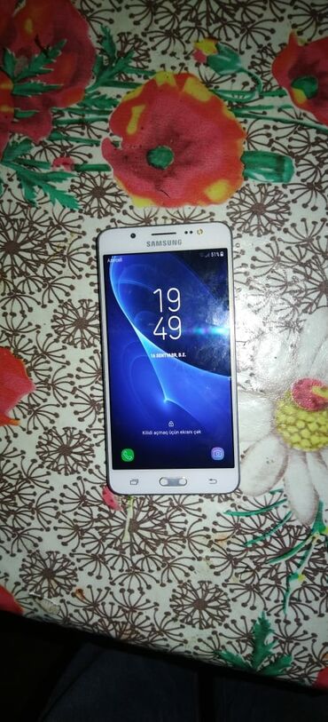 not 20 samsung qiymeti: Samsung Galaxy J5 2016, 16 GB, rəng - Ağ, Düyməli