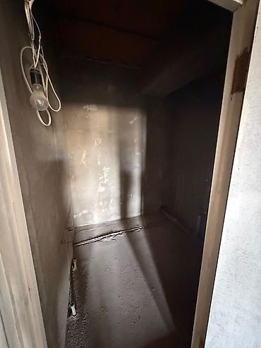 продаю гараж ош: 3 комнаты, 130 м², Элитка, 10 этаж, ПСО (под самоотделку) — 6