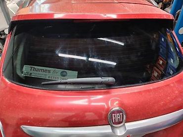 rs automobili: Fiat 500x Cross fabrička zatamnjena stakla. Fiat 500x Cross fabrička — 6