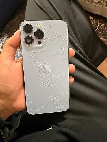 Мобильные телефоны: IPhone 13 Pro, 128 ГБ, Graphite/Silver (визуально светлый корпус) — 2
