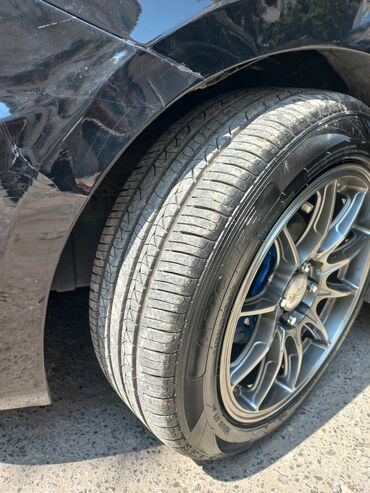 Üzüklər: Disk təkər 225 / 45 / R 17, 5 Boltlu