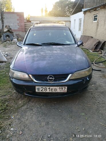 опеле: Opel Vectra: 1999 г., 1.6 л, Механика, Бензин, Универсал