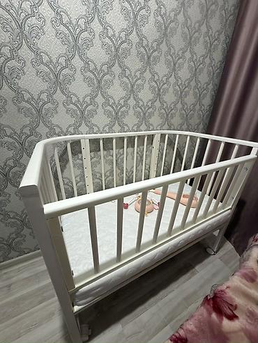 продам детскую кроватку: Продаём детскую кроватку — почти новая! До канца ещё не собрано брали — 1