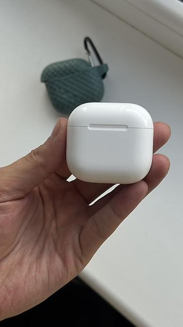Кулакчындар: Наушники Apple AirPods 4 ANC с шумоподавлением. Основные особенности — 1