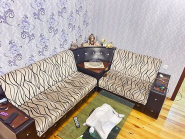 Bıçaqlar: Künc divan, İşlənmiş, Açılmayan
