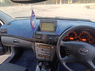 Toyota Avensis: 2003 г., 2 л, Автомат, Бензин, Универсал — 8