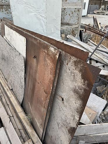 dəmir listlər: Məhsul: Metal lövhələr (qara metal/ dəmir plitələr) Təsvir: - Böyük — 4